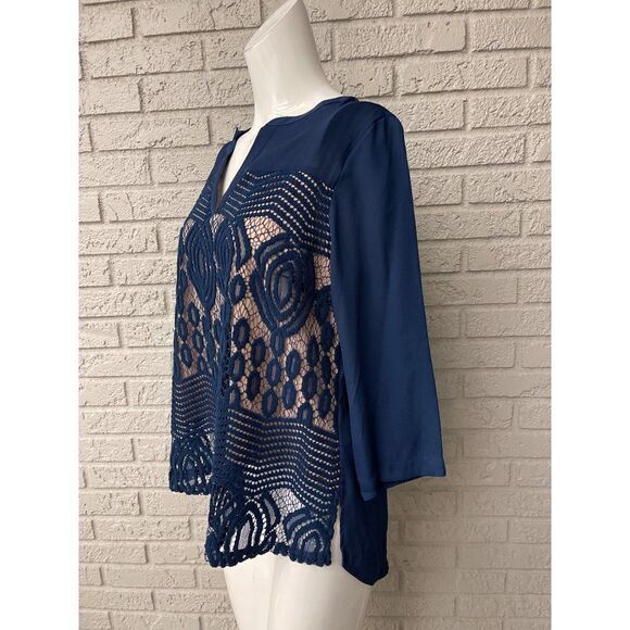 Zac & Rachel Petite Lace Front Blouse Size MP - Picture 3 of 10